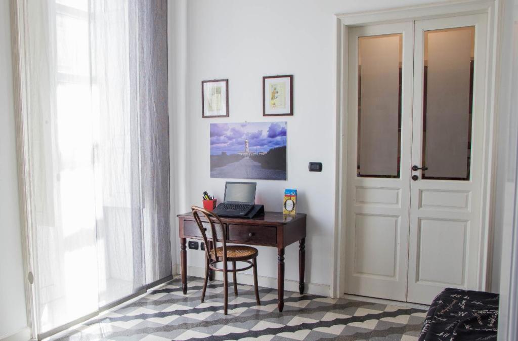 Casa Vacanze L'Altra Diaz Szirakúza Kültér fotó