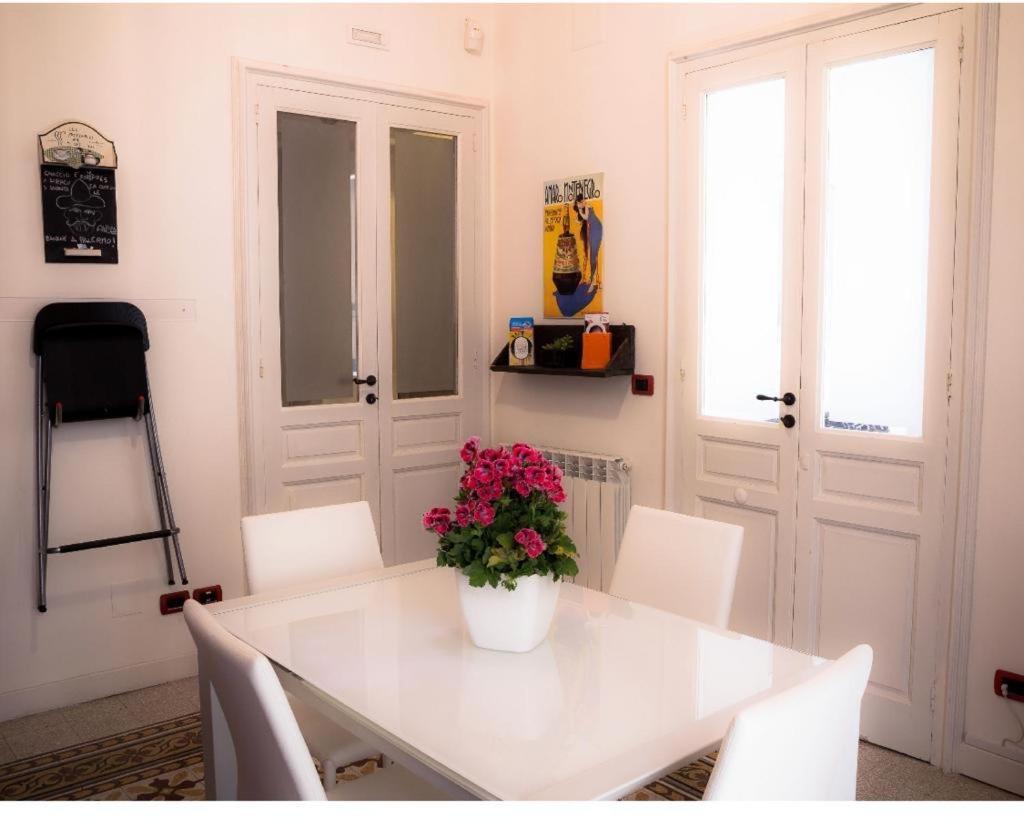 Casa Vacanze L'Altra Diaz Szirakúza Kültér fotó