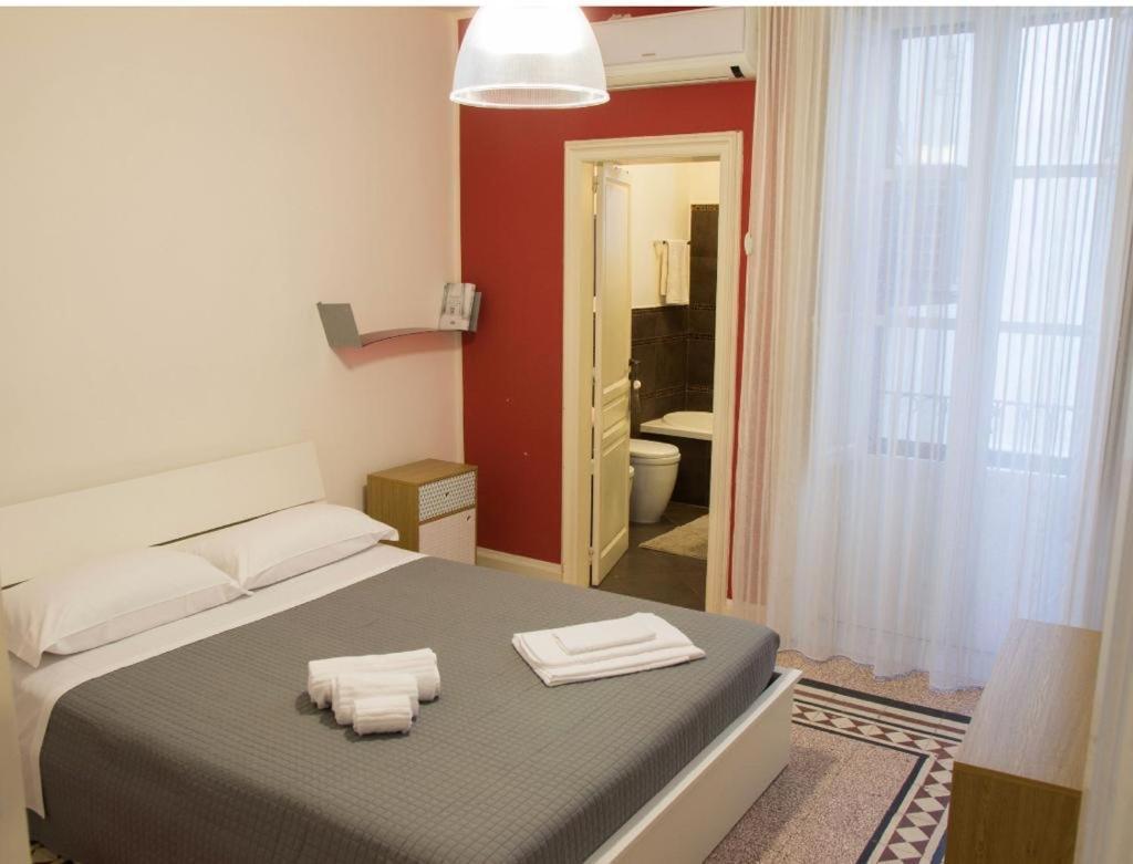Casa Vacanze L'Altra Diaz Szirakúza Kültér fotó